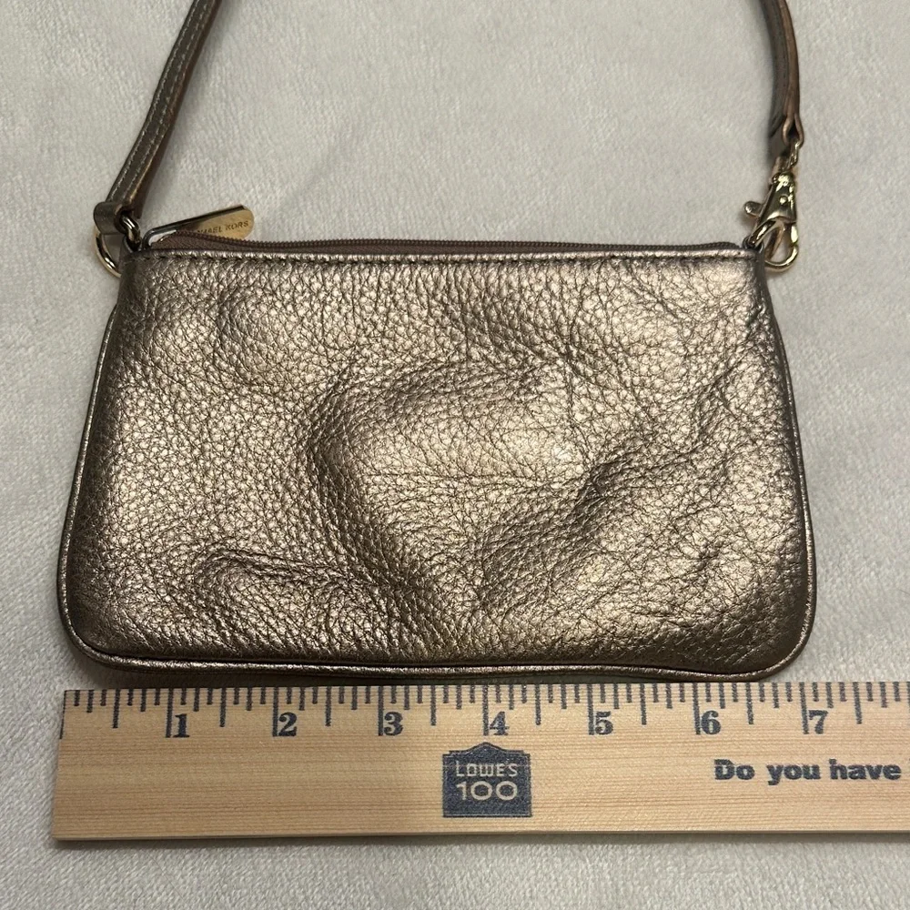 Michael Kors Shimmering Gold‎ Wristlet